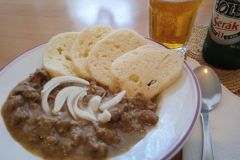 Gulas-kuzle-ze-Svate-Vody